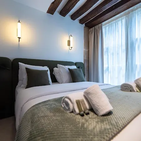 Luxury Marais Apartment